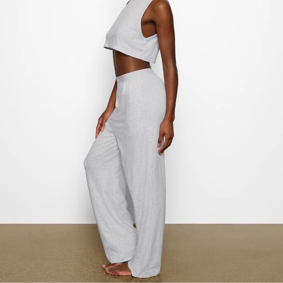 NWT SKIMS BOYFRIEND LOOSE PANT - Picture 3 of 11
